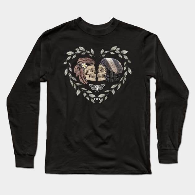 Heart eternal Lovers skeletons, lovers, cool skulls, bones, Human anatomy,romance skull, bones Long Sleeve T-Shirt by Collagedream